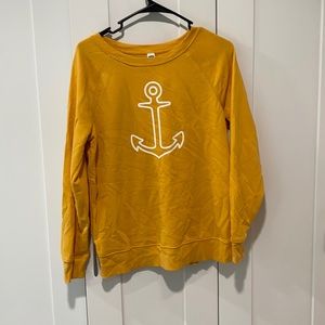 Yellow sweatshirt